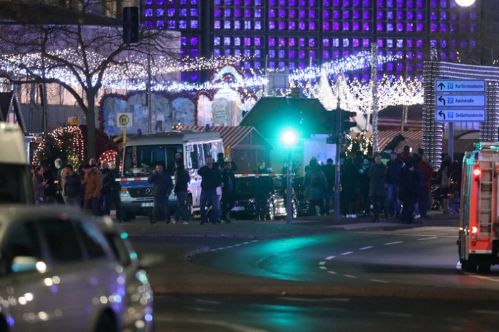Detained Berlin truck ramming suspect denies involvement, vigilance advised 